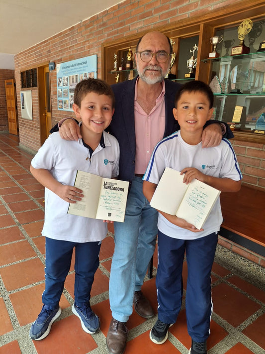 Conversatorio con escritores